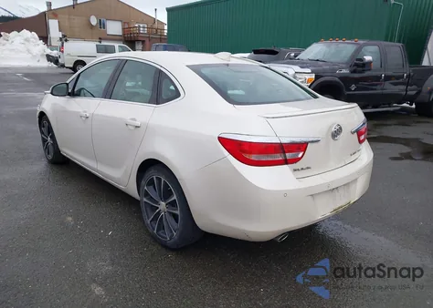 2016 Buick Verano Sport Touring Group из США, поврежденный, VIN 1G4PW5SK2G4177351